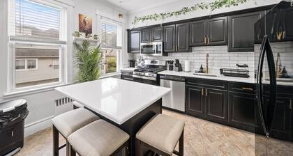 ✨ Huge Family Retreat Near NYC, MetLife & American Dream Mall
