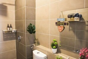 Room - D'Pristine Medini By The one - 8min walk to Legoland (Iskandar Puteri)