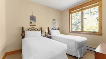 Studio (3 Bedrooms) | Exterior