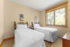 Studio (3 Bedrooms) | Exterior