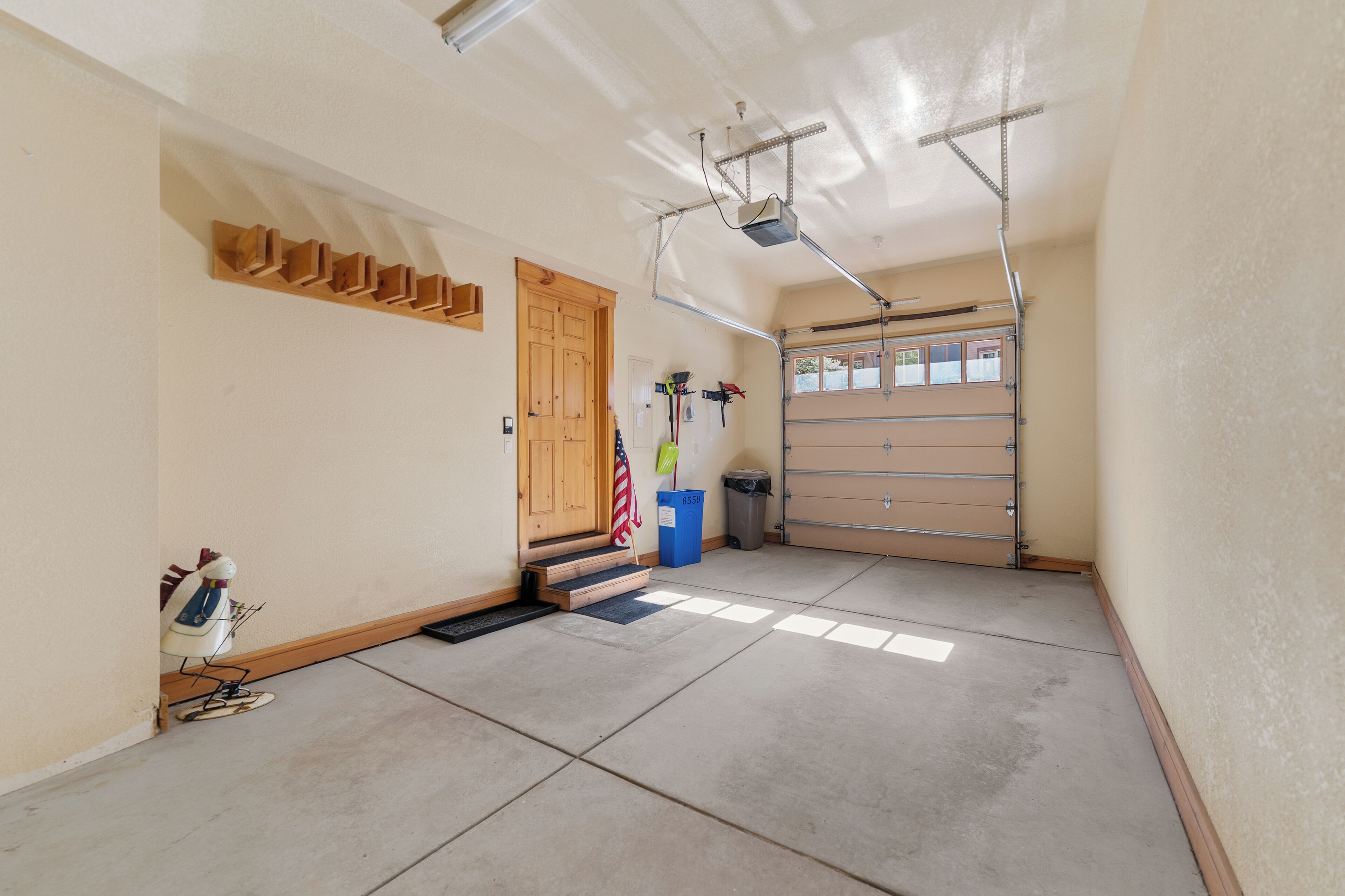 Studio (3 Bedrooms) | Exterior