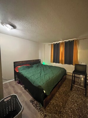 1 غرفة نوم وواي فاي وملاءات أسرّة