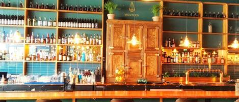 بار (في المنشاة)