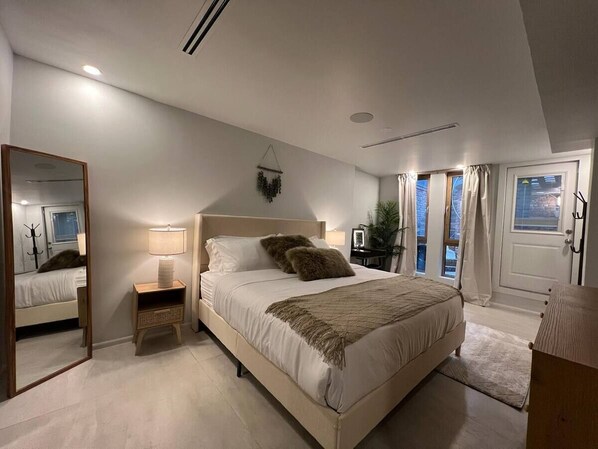 3 chambres, fer et planche à repasser, accès à Internet, literie fournie