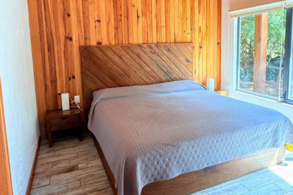 1 bedroom, internet, bed sheets