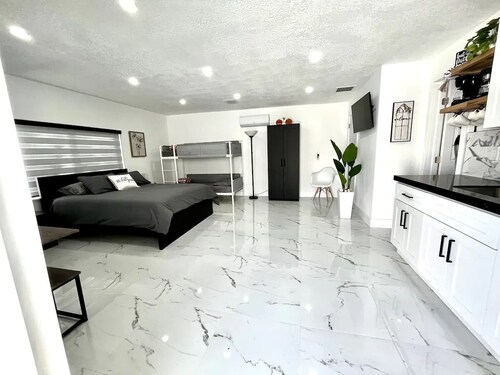 Lovely and private studio centrally located.