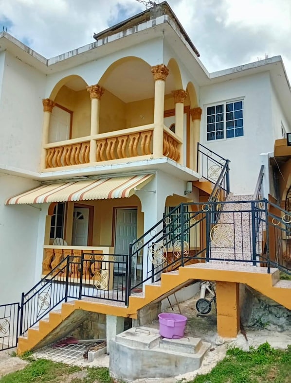 Bahagian luar