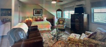 Tranquil and private a new
 waterfront property located directly on Orange Lake