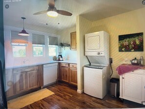 ميكروويف، فرن، موقد طهي مسطح، غسالة أطباق