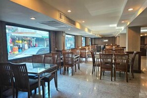 Restaurant - Boutique Bravo Hotel (Pattaya)