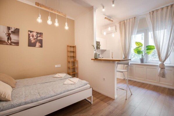 1 bedroom, iron/ironing board, WiFi, bed sheets