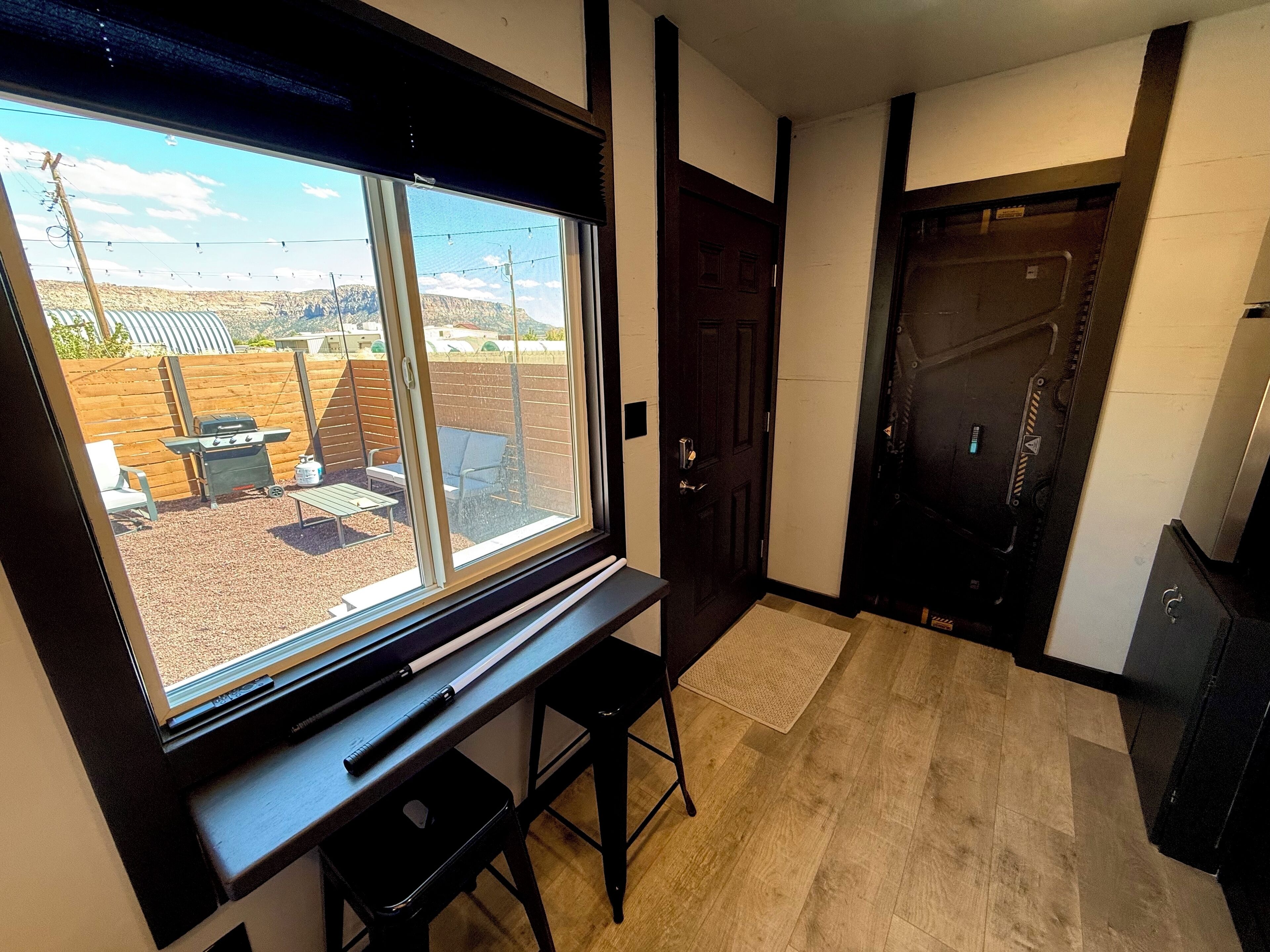 المنشأة من الداخل