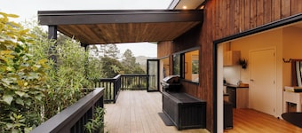 Hidden Springs Retreat - Karangahake Mountain View
