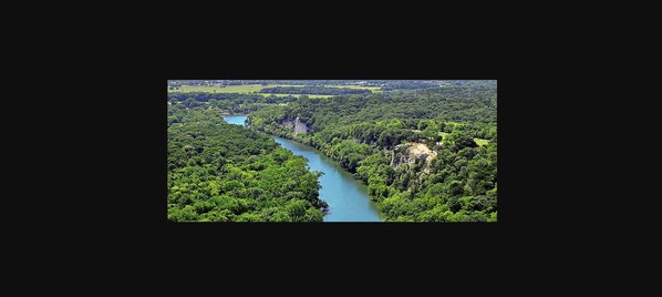 Miscellaneous - The Chalk Bluff Lodge (Waco)