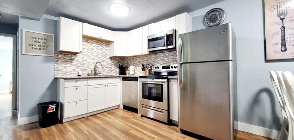 Microwave, oven, stovetop, dishwasher