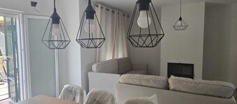 OLIVAR DE BORMUJOS-SUSTAINABLE HOUSE-FREE PARKING/ELECTRIC CAR CHARGER