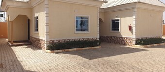 Laylah Suites and Apartment