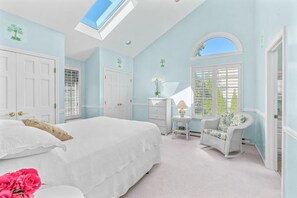 3 bedrooms, iron/ironing board, free WiFi, bed sheets - New Popponesset Rental-3 bedrooms, 3 baths, A/C, sleeps 6 (Mashpee)