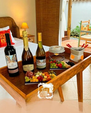 Deluxe suite, bad (Luiz de Camões) | Dineren in de kamer