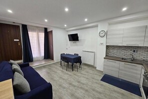 Interior - Fabri & Gio Apartment Tor Vergata - Metro C Torrenova (Roma)