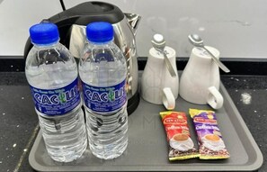 Food and drink - Societe Suites 108 Hartamas Mont Kiara Kuala Lumpur 2-6pax (Kuala Lumpur)