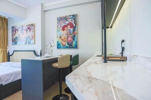 Room - Soho Premium Suites - Ben Thanh Market Area & SG's Heart (Ho Chi Minh City)