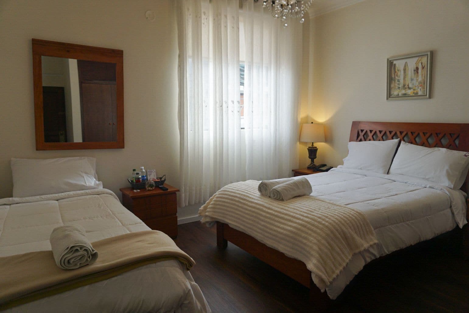 Classic-værelse til 3 personer - byudsigt | Gratis Wi-Fi