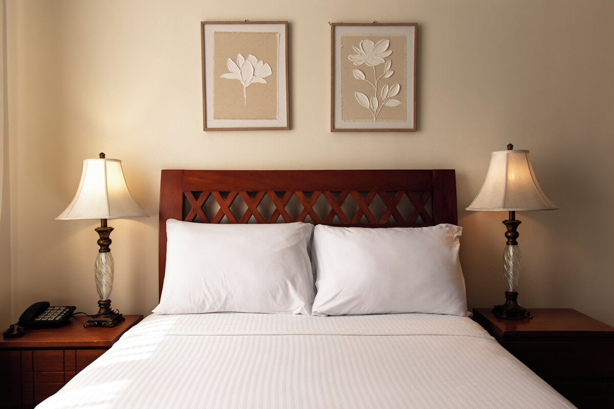 Classic Triple Room, City View | WiFi (free)