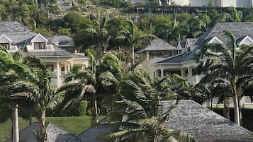 Suite, Bay View | Balcony