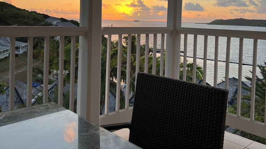 Antigua Oceanview Retreat at Nonsuch Bay