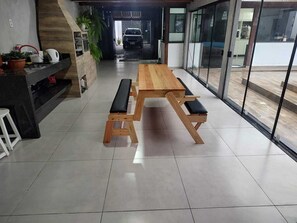 تناول الطعام