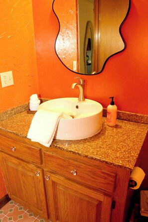 Shower, eco-friendly toiletries, hair dryer, towels