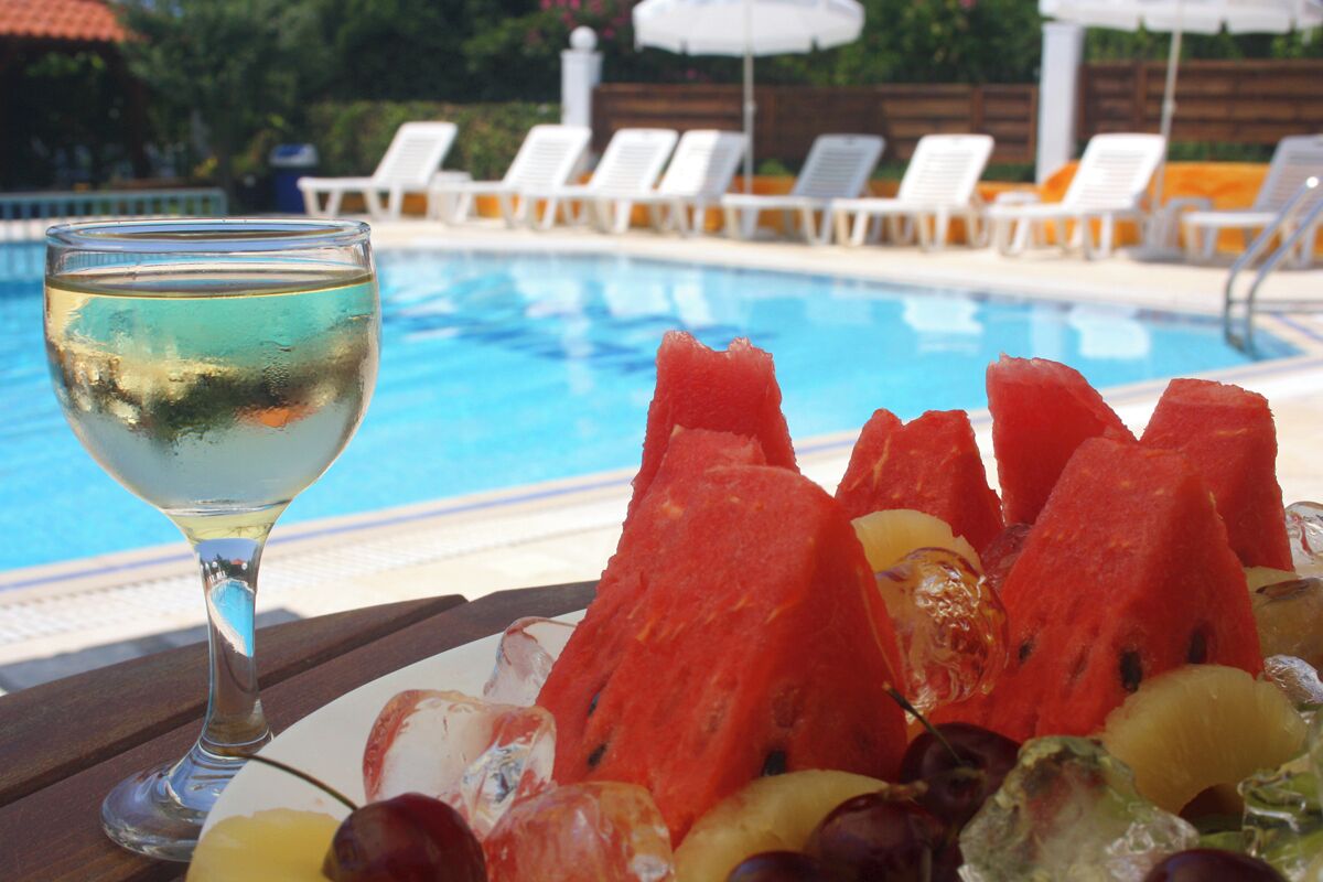 Seasonal outdoor pool