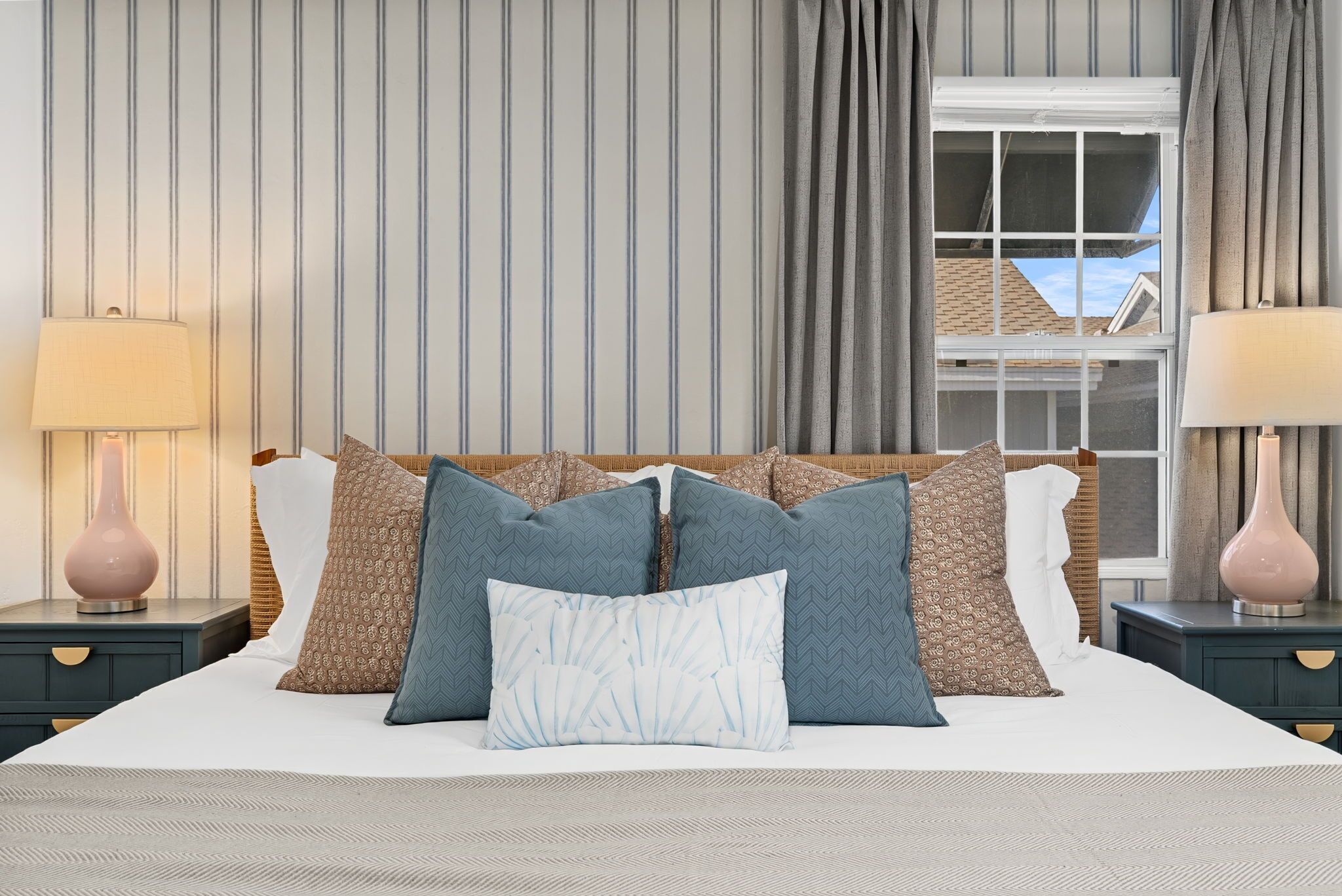 2 多间卧室、熨斗/熨衣板、WiFi、床单