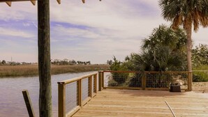 Unclassified image, 2 of 8, button - Reel Paradise - RV Site on the canal (Taylor County)
