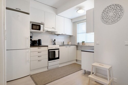 Northern Hideaway, Private Sauna, Parking & Wifi