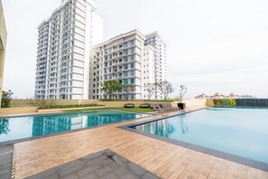 Unclassified image, 2 of 52, button - Skudai Paradigm Mall by RR JBcity (Tebrau)