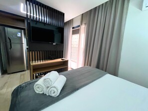 开间 | 免费 WiFi