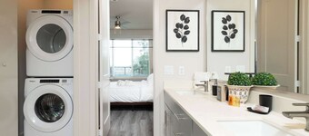 Trinity River Views - King Bed Near Downtown FTW