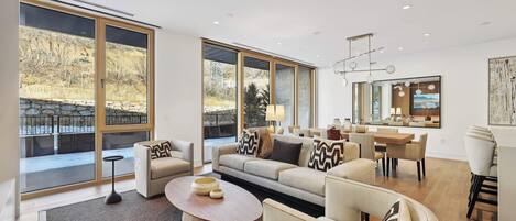 Téléviseur connecté, foyer