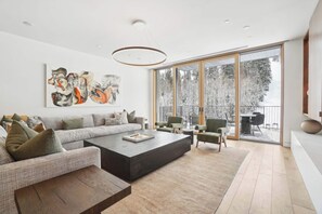 Téléviseur connecté, foyer