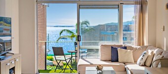 Bella Vista 19 Waterfront views