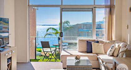 Bella Vista Unit 19, 19-21 Shoal Bay Road, Shoal B
