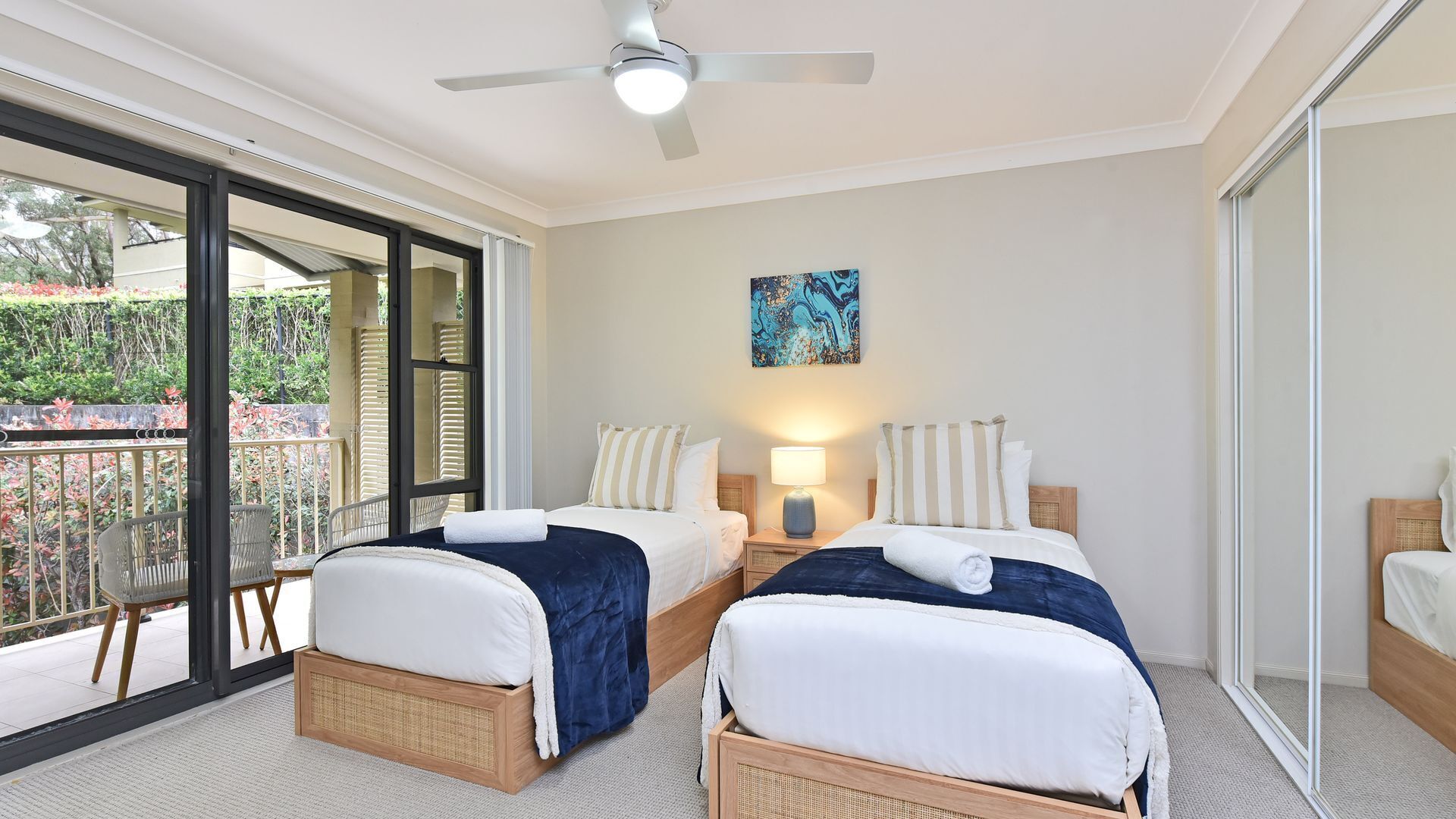 Iron/ironing board, free WiFi, bed sheets