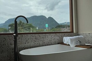 Soundproofing, iron/ironing board - Muzi Boutique Hotel (Tambun)