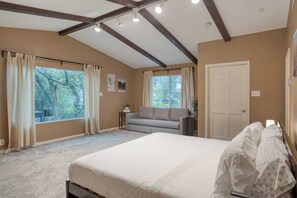 House (4 Bedrooms) | Interior - Austin Retreat w/ Game Room, Casita, EV Charger Cedar & Stone by Avantstay (Austin)