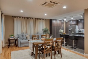 House (4 Bedrooms) | Interior - Austin Retreat w/ Game Room, Casita, EV Charger Cedar & Stone by Avantstay (Austin)