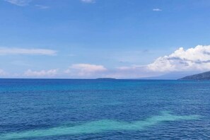 Room - Ocean View Lodging House (Oslob)