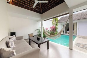 Interior - Tan's Astana Villa's by The Lavana (Bali)