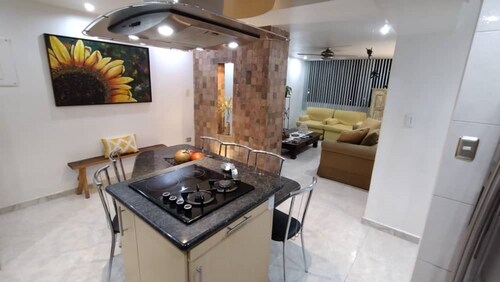 Spacious and beautiful apartment in one of the best residential areas of Maracay.
